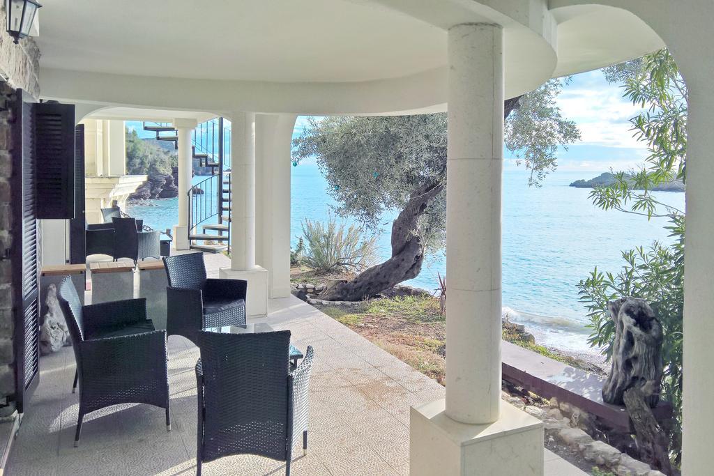 Apartments Zezelj Sveti Stefan Exterior photo